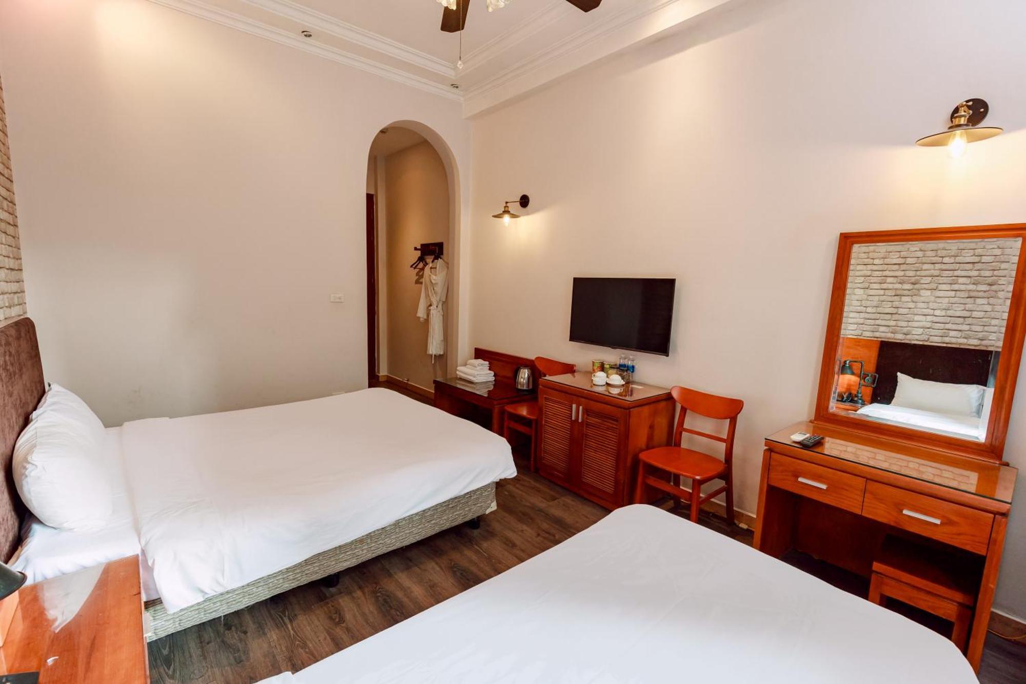 Super Oyo Capital O 1173 Le Grand Hanoi Hotel - The Ruby Dış mekan fotoğraf