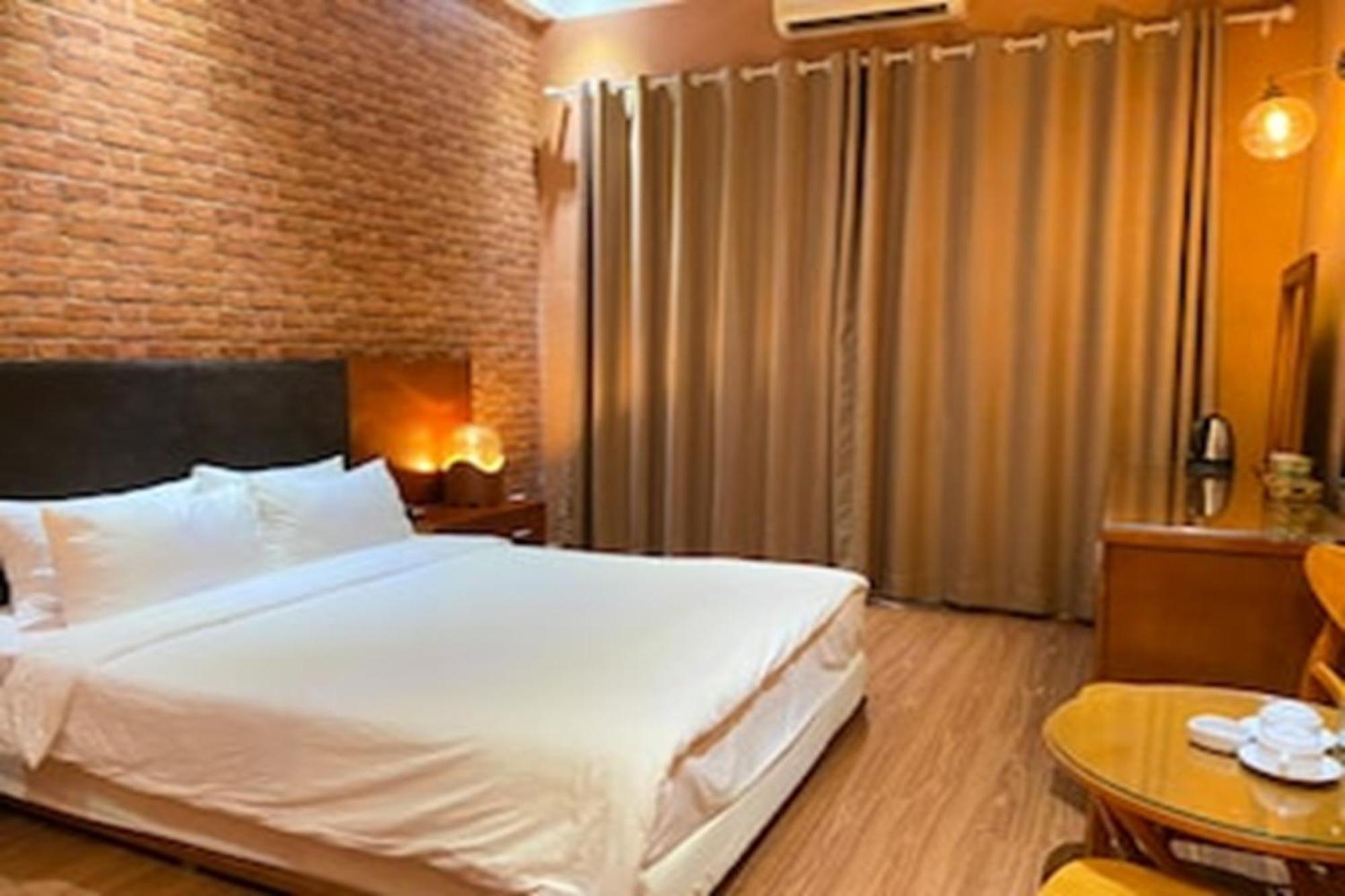 Super Oyo Capital O 1173 Le Grand Hanoi Hotel - The Ruby Dış mekan fotoğraf